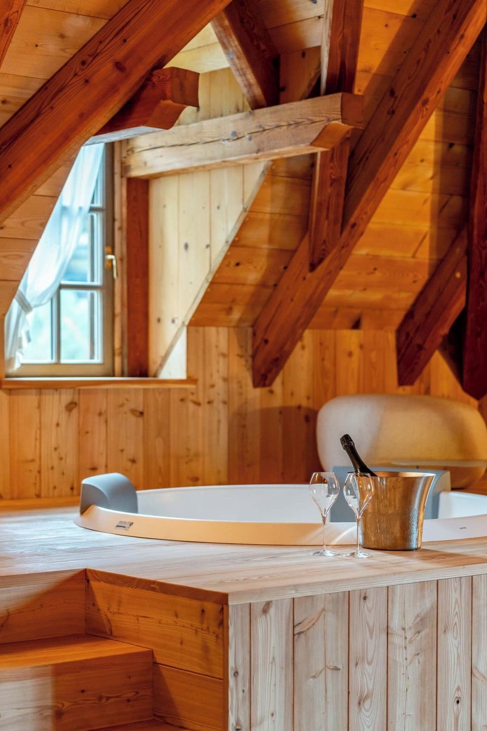 Exclusive Suite, Hot Tub | Private spa tub