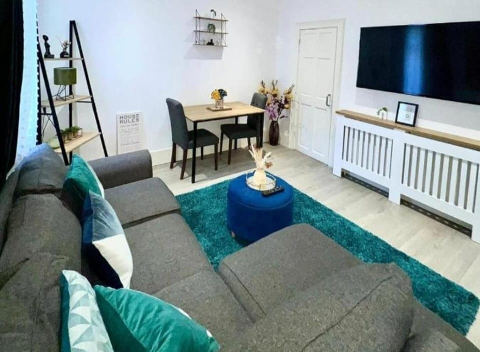 House | Living area | TV