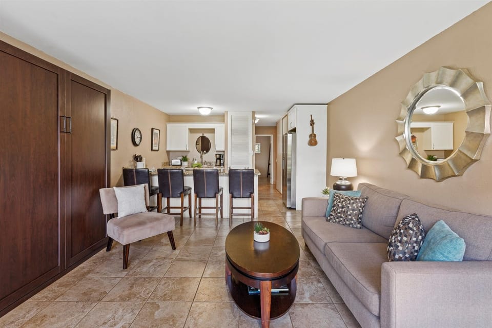 Condo, 1 Bedroom | Living area | Smart TV, DVD player