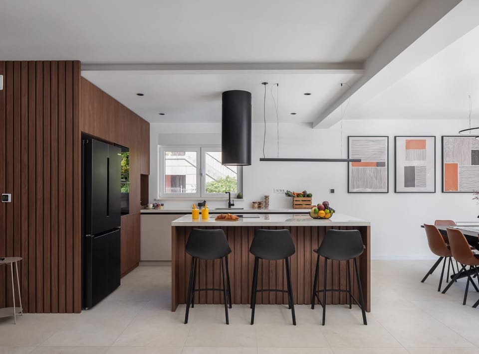 Villa (Four Bedroom Villa with Pool) | Dining room
