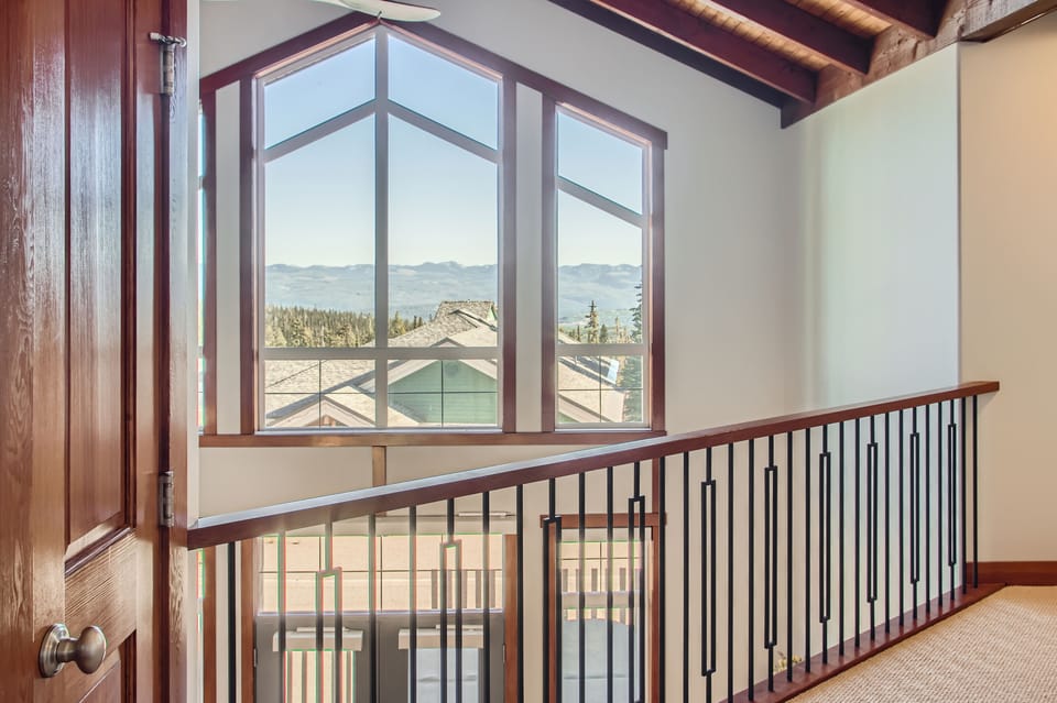 Townhome | Living area