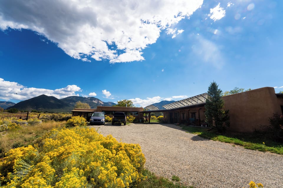 exterior entrance with mountain views