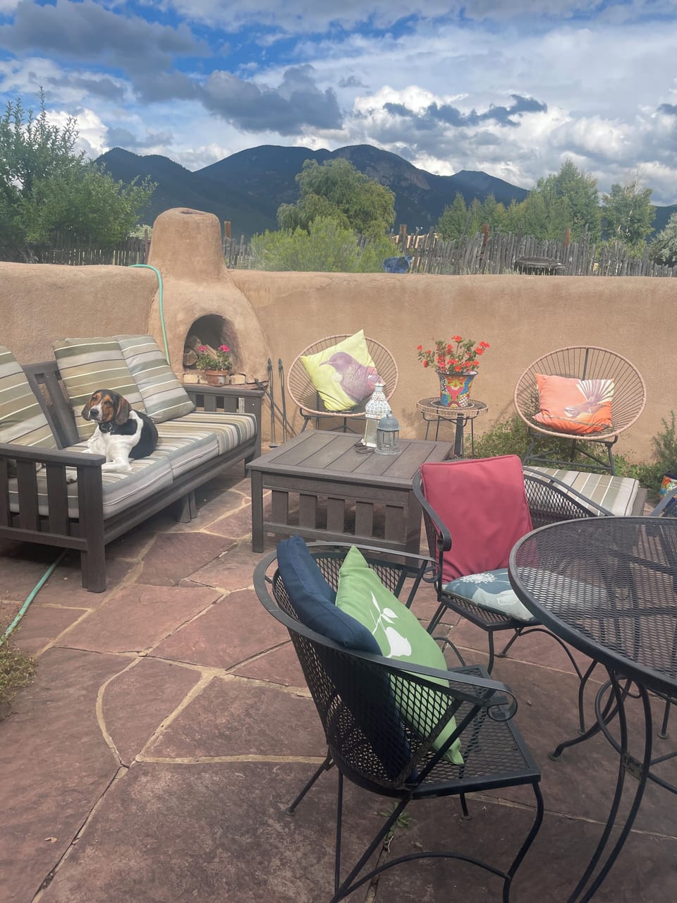 Kitchen patio with mountain views