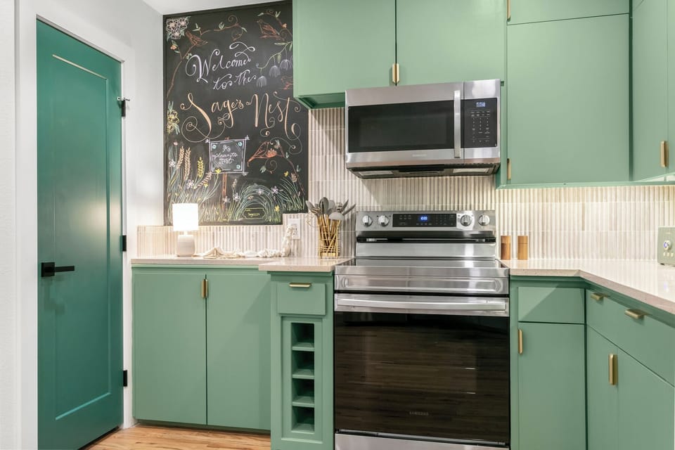 Toaster, Regular Coffee Maker, Cooking Utensils