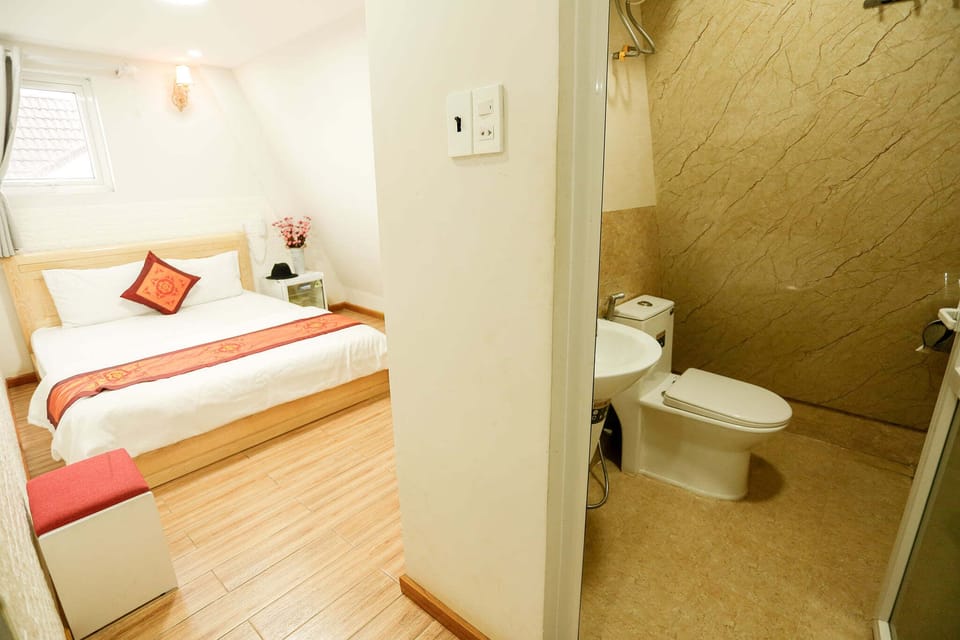 Basic Double Room Single Use | Free WiFi