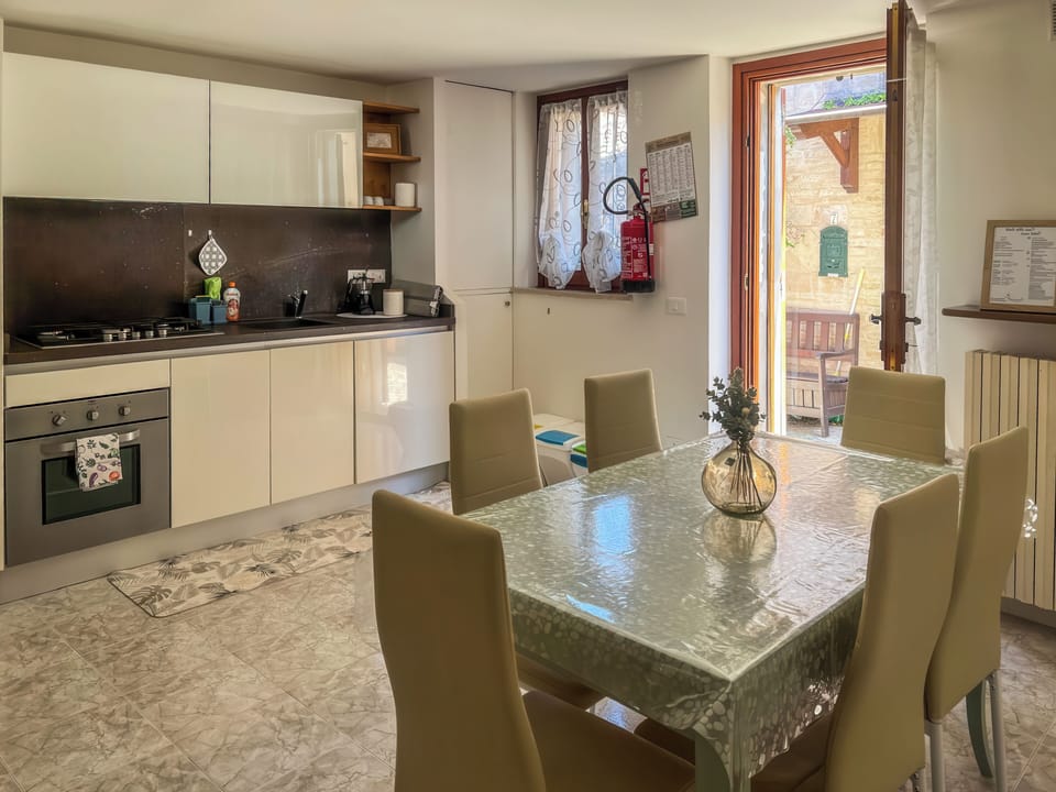 Apartment, 2 Bedrooms, Balcony | Private kitchen | Fridge, oven, stovetop, dishwasher