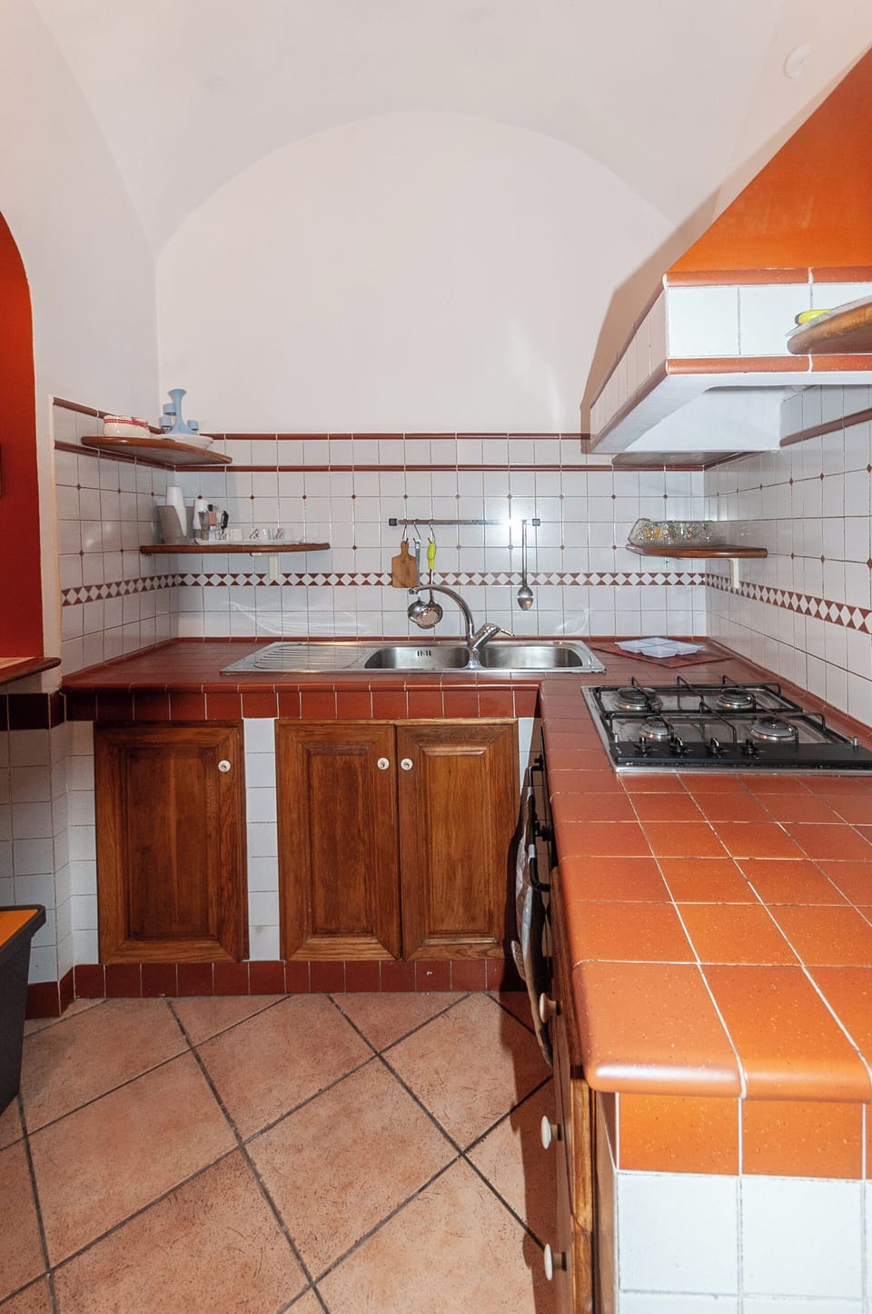 Apartment, 2 Bedrooms, Kitchen | Private kitchen | Fridge, oven, stovetop, cookware/dishes/utensils