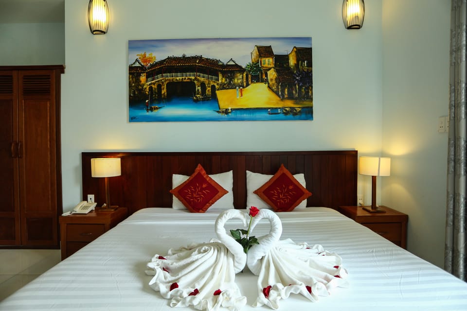 Superior Room, Garden View | Premium bedding, minibar, in-room safe, soundproofing