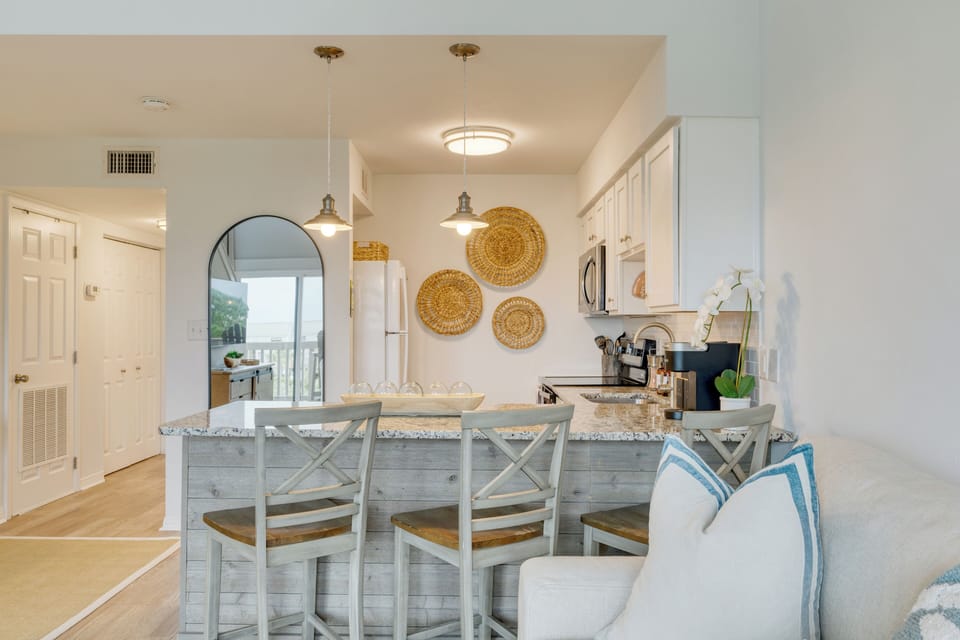 Additional barstool seating at the counter.