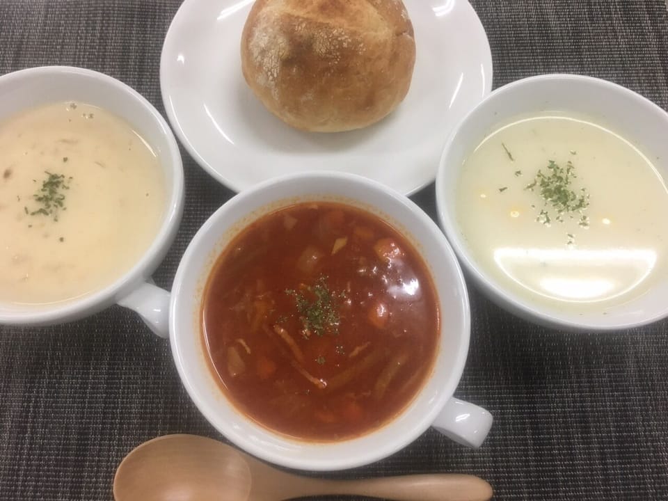 Free daily cooked-to-order breakfast