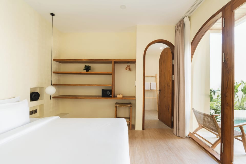 Deluxe Villa, Balcony, Pool View | 2 bedrooms, premium bedding, in-room safe, laptop workspace