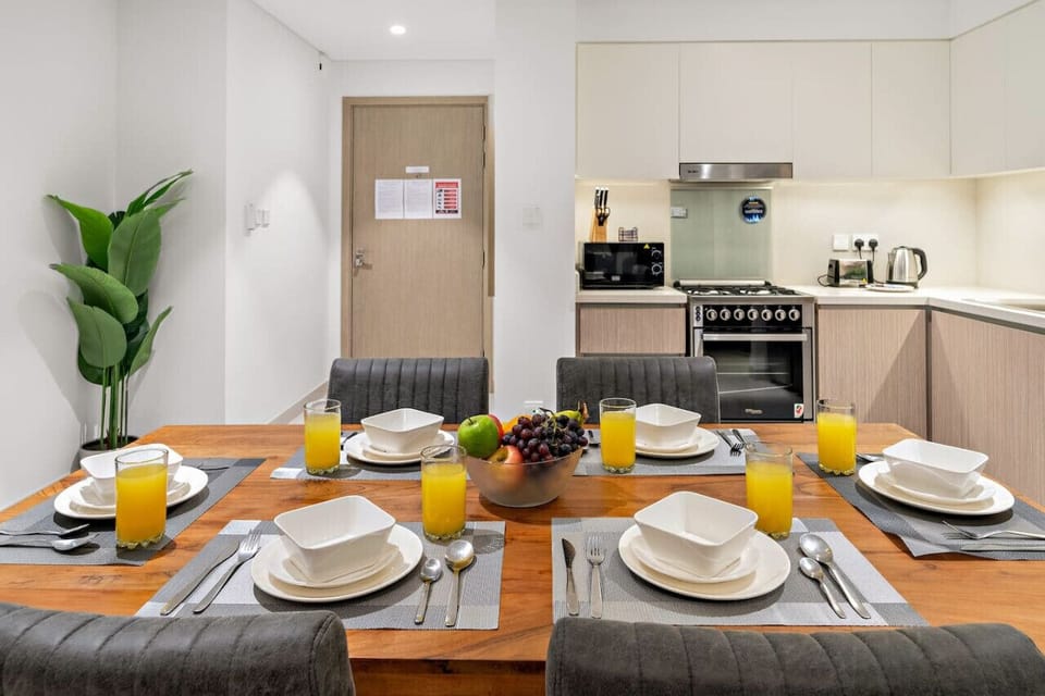Dining Area: Savor delectable meals with friends in this modern, stylish space!