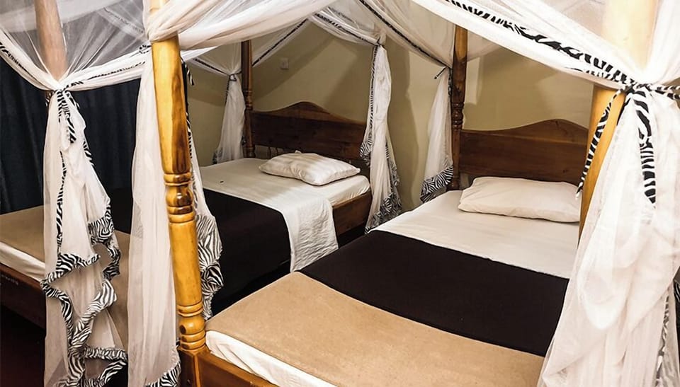 Standard Double or Twin Room, Balcony, Garden View | Hypo-allergenic bedding, desk, laptop workspace, soundproofing