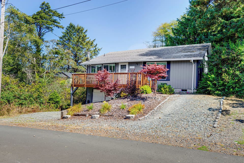 House (2 Bedrooms) | Front of property