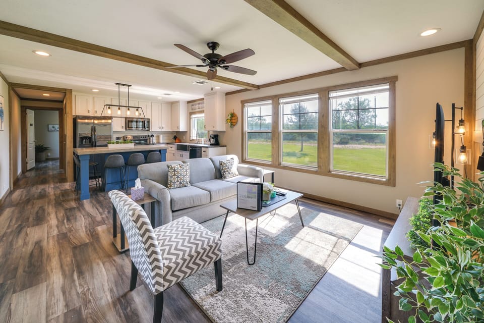 House (3 Bedrooms) | Interior