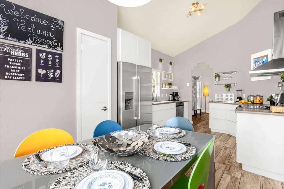 4 bedrooms, high-speed internet