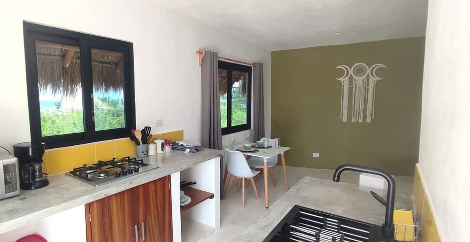 Full Kitchen, gas stove and full refrigerator