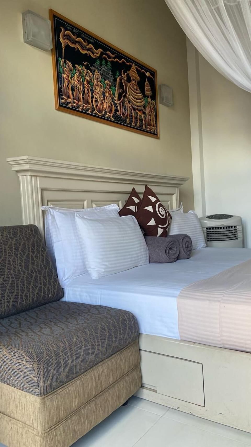 Blackout drapes, iron/ironing board, free WiFi, bed sheets