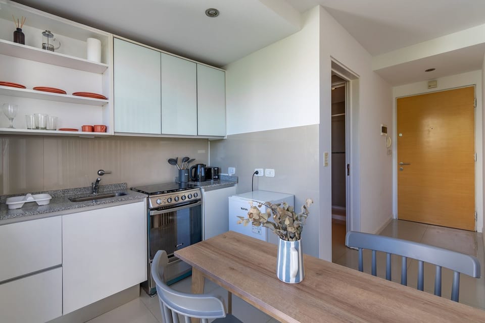 Coffee / tea facilities,Dining area