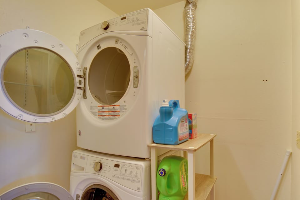 Washer & Dryer | Lower Level