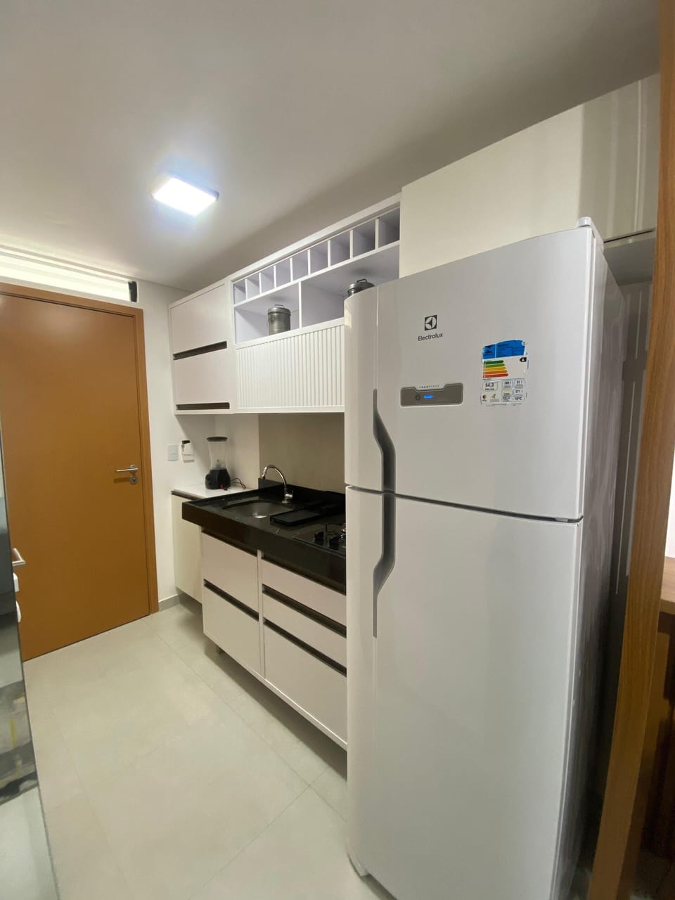 Superior Studio, Balcony | Private kitchen | Fridge, stovetop, cookware/dishes/utensils