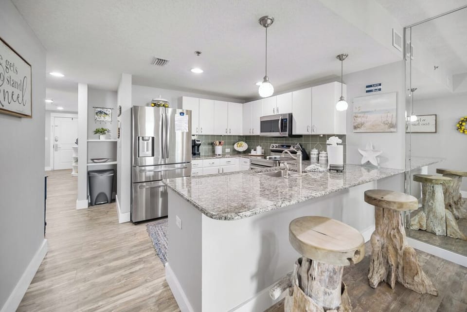 Spacious Kitchen