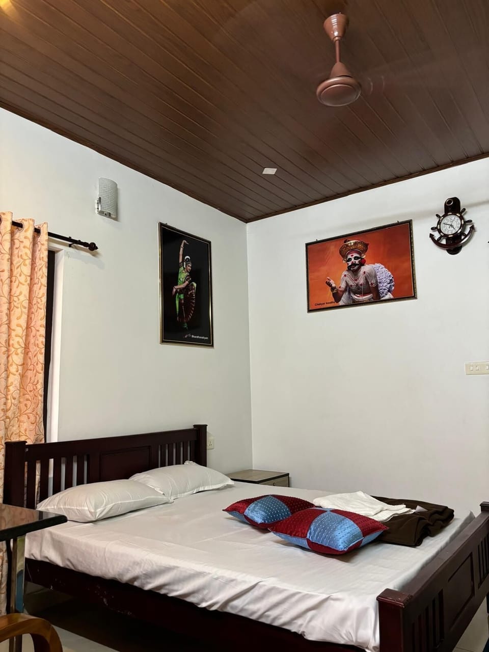 Deluxe Double Room, 1 Queen Bed, Lake View | Terrace/patio