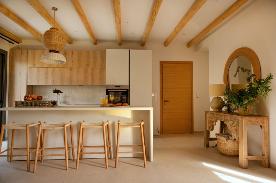 Kitchen%2C dining and living area
