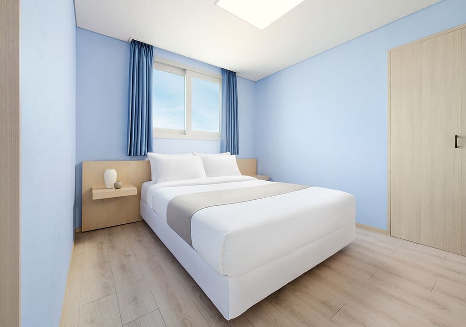 1 bedroom, soundproofing, free WiFi, bed sheets