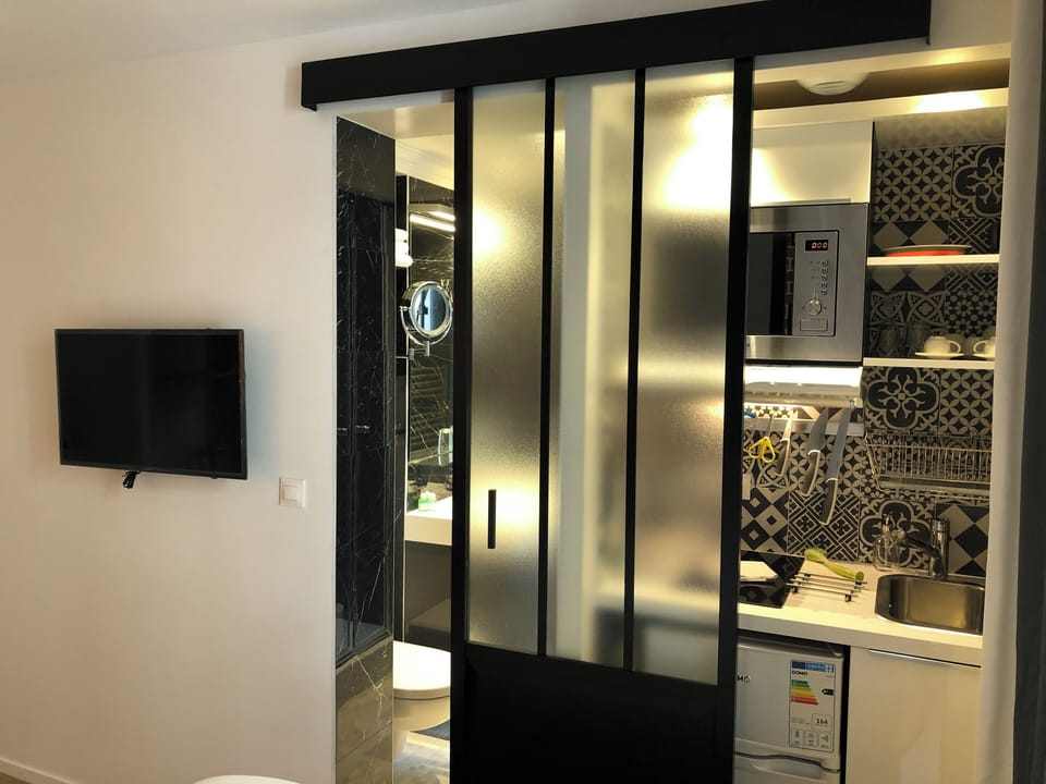 Design Studio (102) | Private kitchen