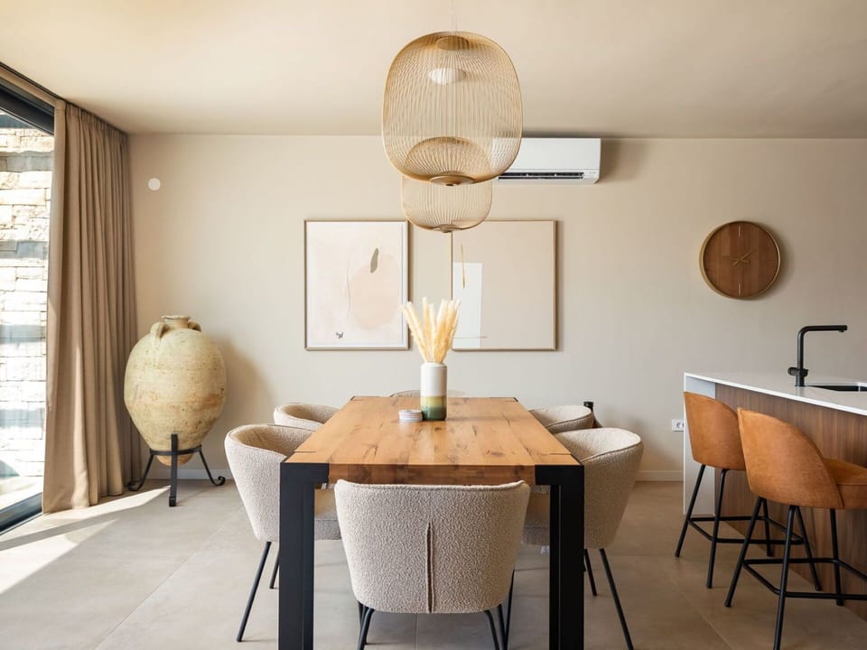 Table, Furniture, Property, Wood, Window, Interior Design, Chair, Curtain, Floor