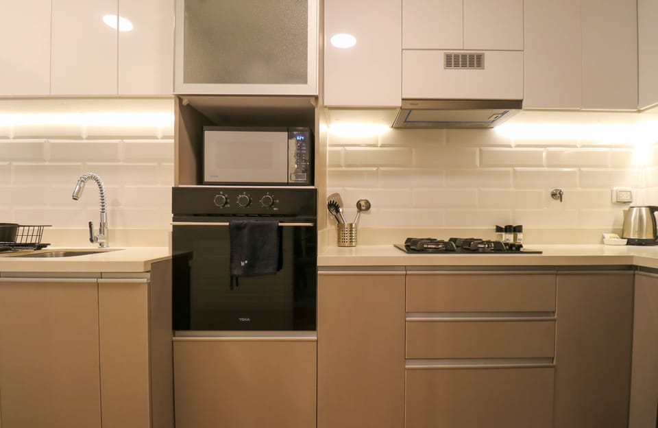 Modern kitchen 