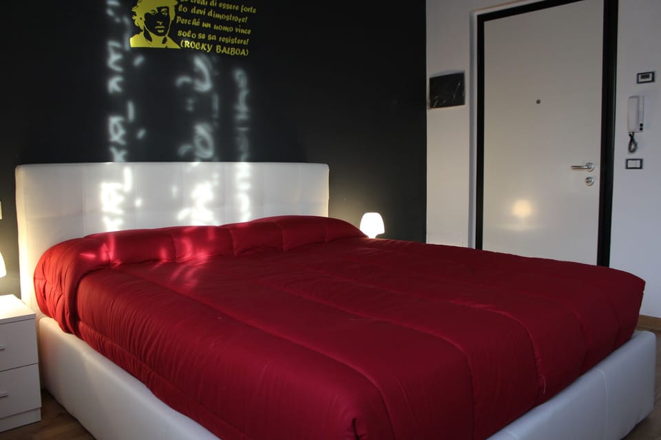 Room (Viola) | Minibar, desk, free WiFi
