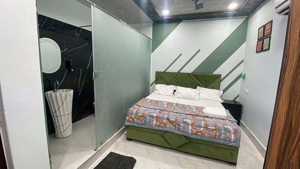 Deluxe Room | Free WiFi, bed sheets