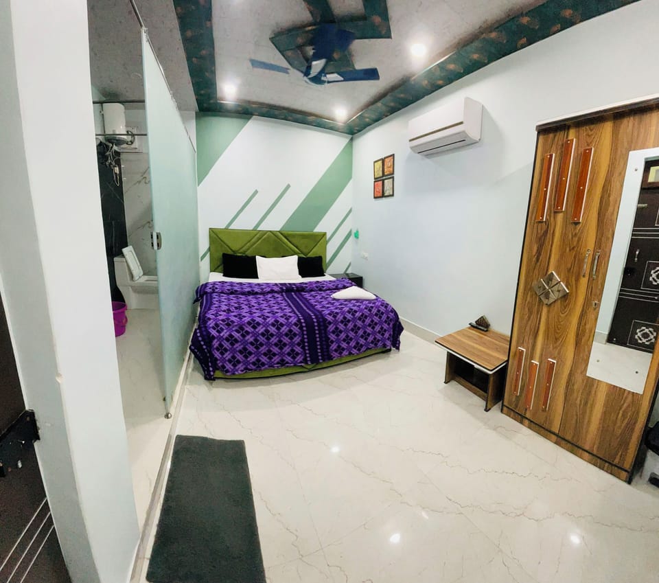 Deluxe Room | Free WiFi, bed sheets