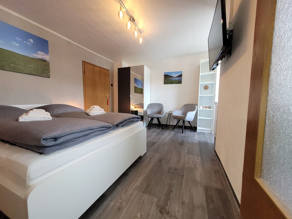 Classic Double Room, 1 Queen Bed | Blackout drapes, iron/ironing board (on request), WiFi (free)