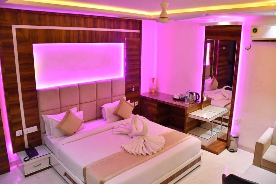 Deluxe Room | Free WiFi