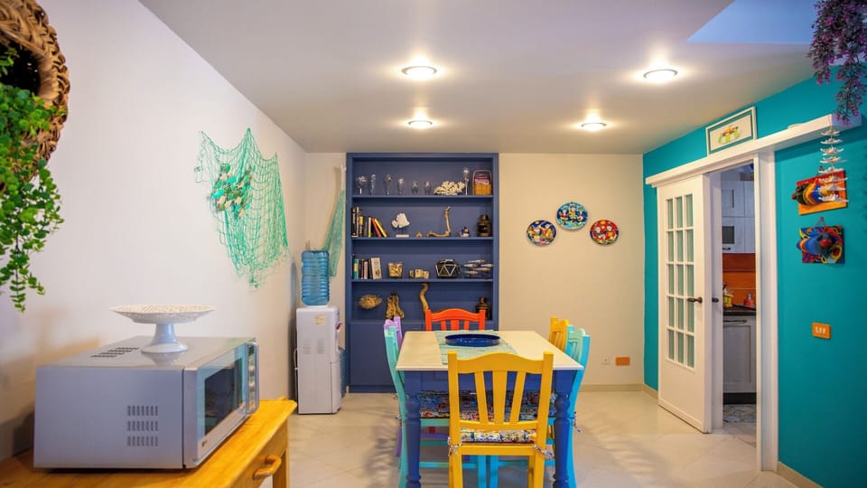 Basic Apartment, Sea View | Living area