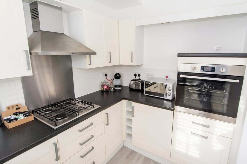 Davies Close, Market Harborough - Host & Stay