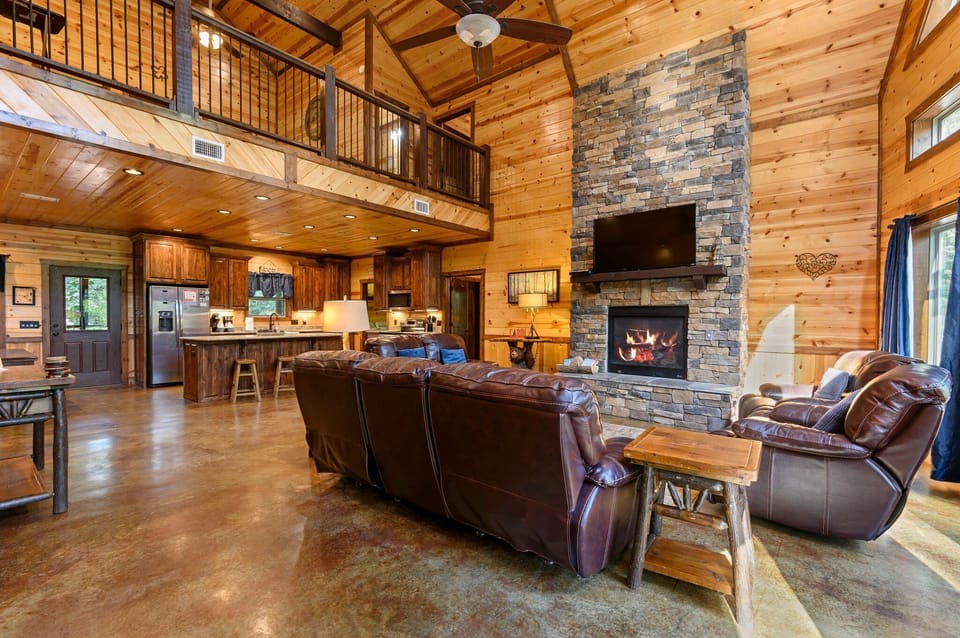 a warm, well-appointed interior, provides all the comfort you'll need during your stay