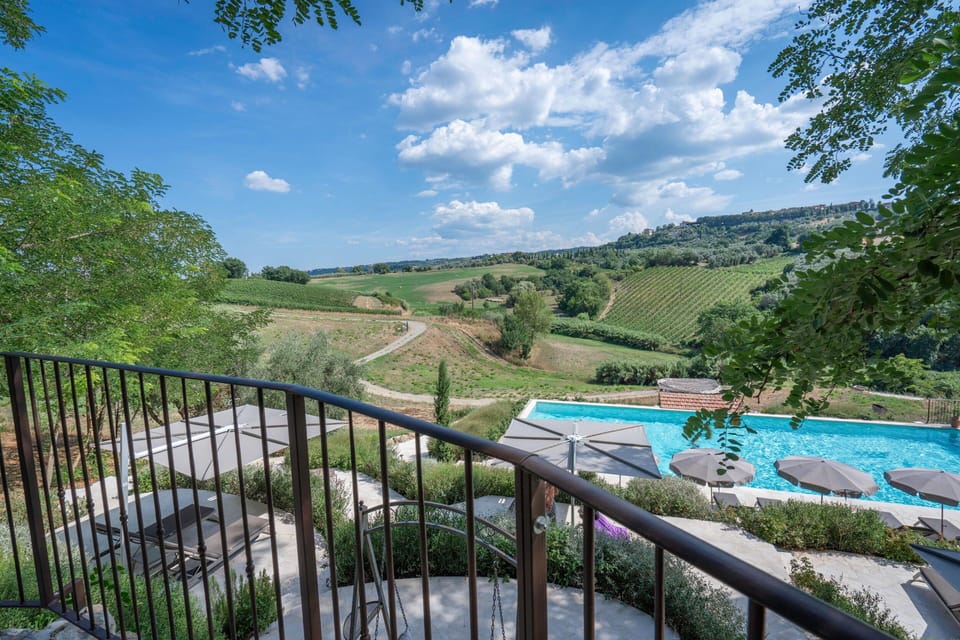 Seasonal outdoor pool, pool umbrellas, sun loungers