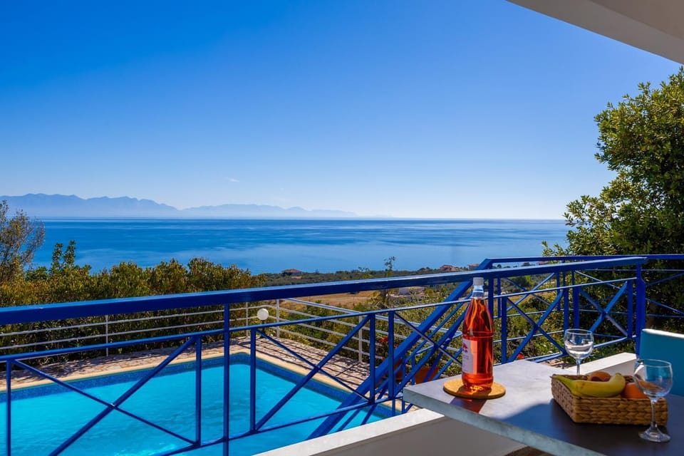 Beautiful villa with private pool and terrace