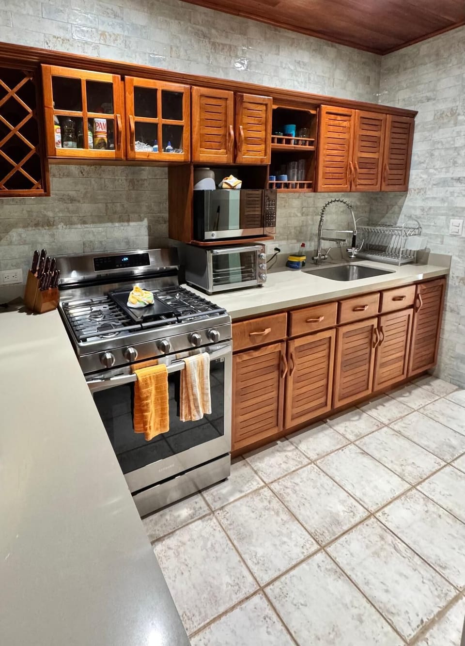 Private kitchen