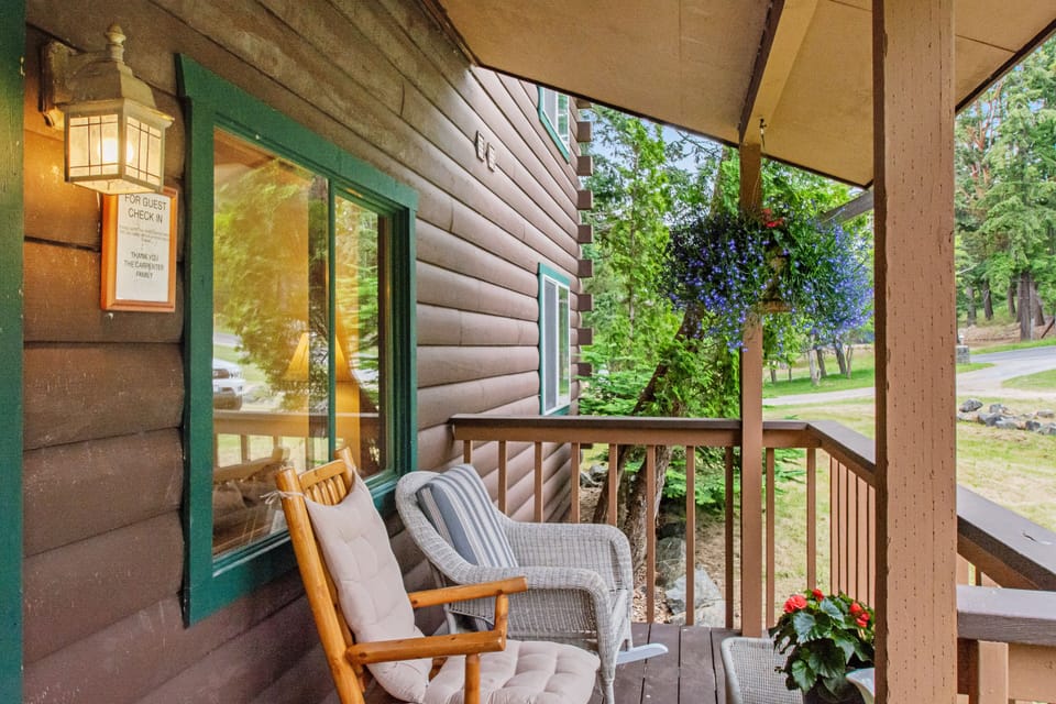 Room, 1 Bedroom, Fireplace, Marina View (Deer Harbor Inn #2) | Balcony