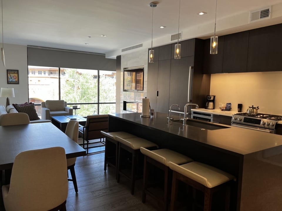 Indoors, Kitchen, Architecture, Building, Dining Room