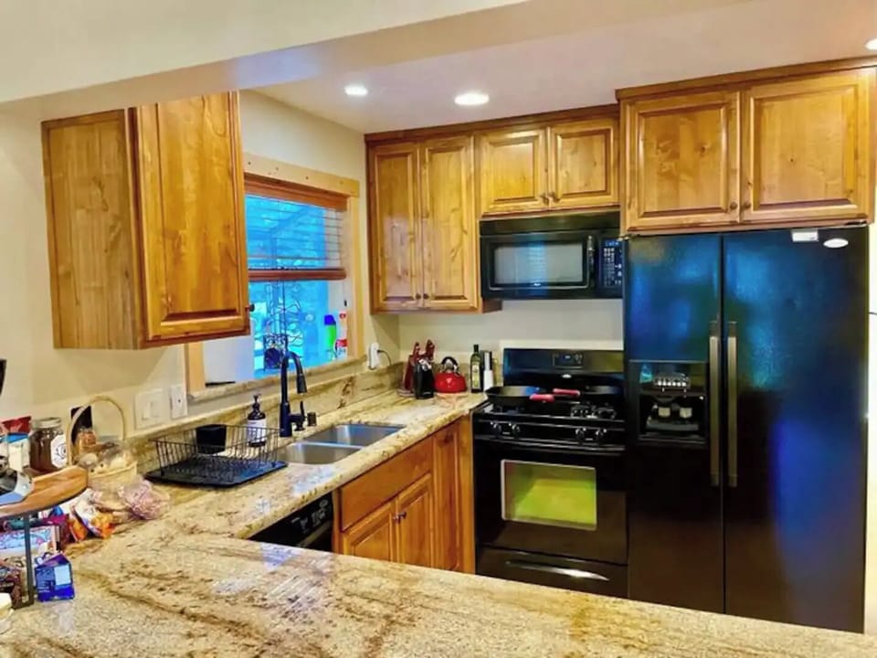 fully stocked kitchen