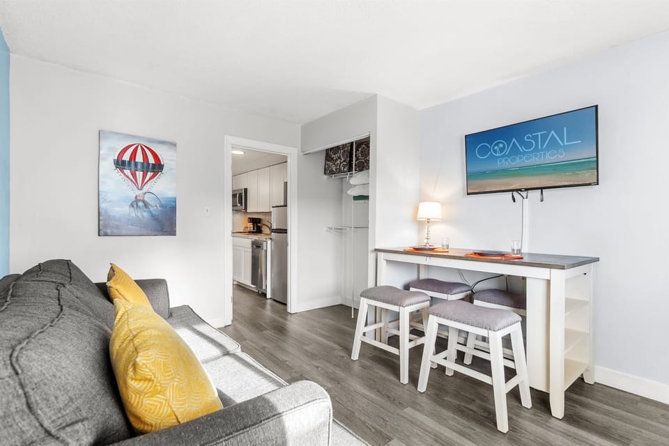 Make memories in our inviting living room!