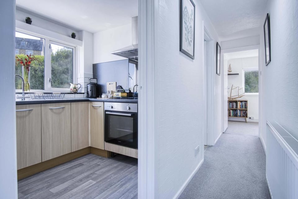 High Deck - 1 Bedroom Apartment - Saundersfoot (23915)