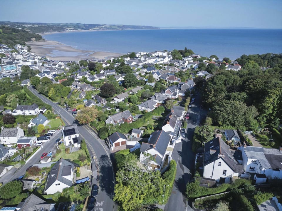 High Deck - 1 Bedroom Apartment - Saundersfoot (23908)