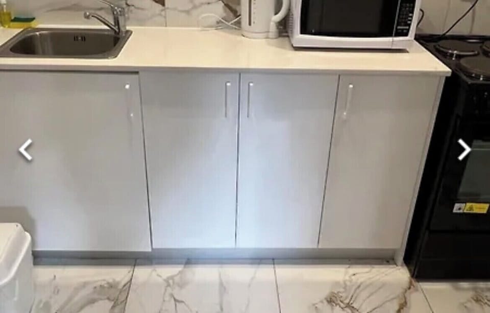 Comfort Studio | Private kitchen | Full-size fridge, microwave, oven, stovetop